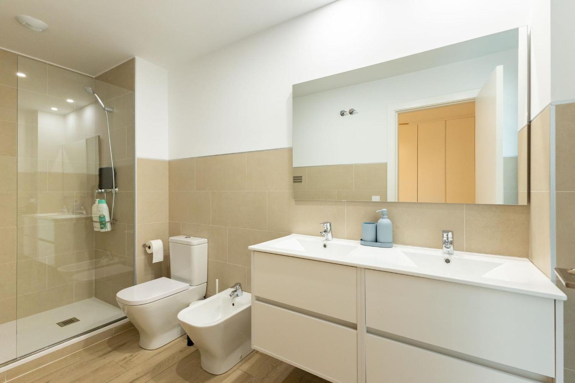 Charming 2 Bedroom Apartment By Torre Del Oro By Ocityzen Севілья Екстер'єр фото